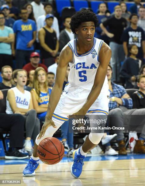 Chris Smith of the UCLA Bruins drives to the basket in the game against the South Carolina State Bulldogs at Pauley Pavilion on November 17, 2017 in...