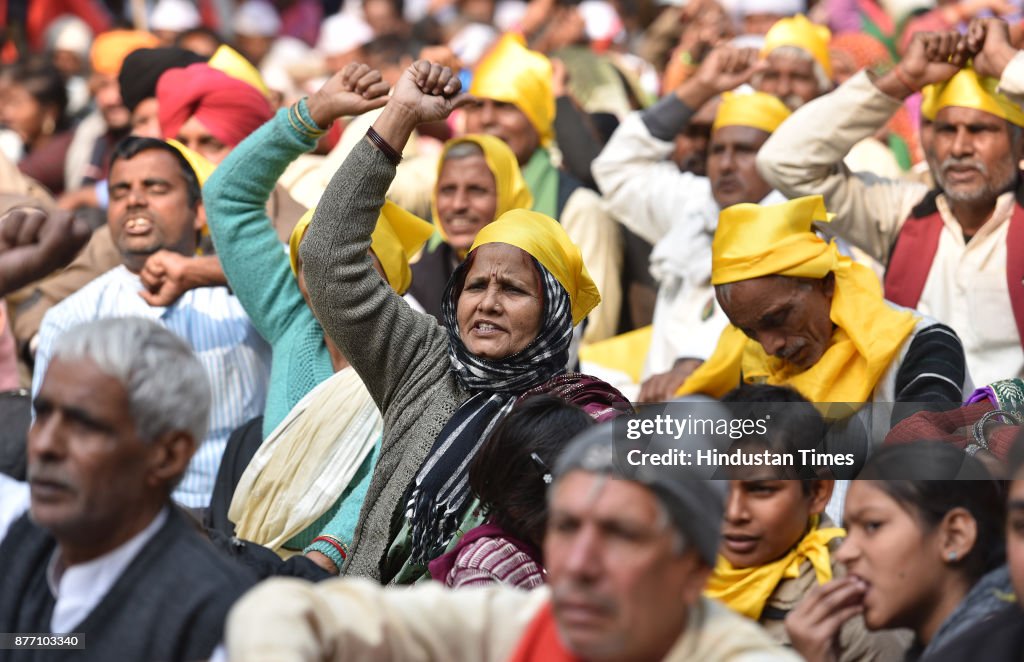 Farmers Protest In Delhi For Farm Loan Waivers, Fair Prices For Crops