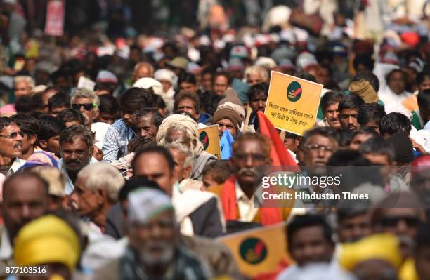 Farmers from across the country holding a demonstration in support of their various long pending demands at Jantar Mantar on November 21, 2017 in New...