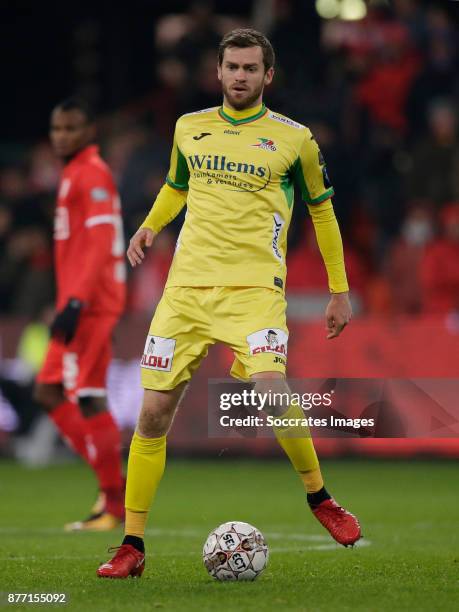 Nicolas Lombaerts of KV Oostende during the Belgium Pro League match between Standard Luik v KV Oostende at the Stade Maurice Dufrasne on November...