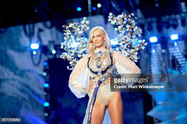 Karlie Kloss walks the runway during the 2017 Victoria's Secret Fashion Show In Shanghai at Mercedes-Benz Arena on November 20, 2017 in Shanghai,...