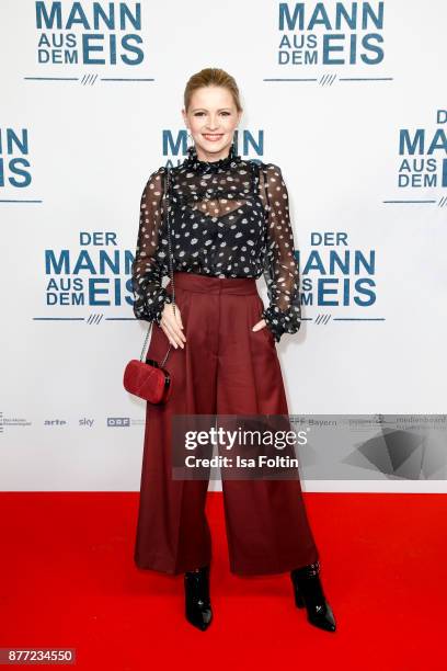 German actress Jennifer Ulrich attends the premiere of 'Der Mann aus dem Eis' at Zoo Palast on November 21, 2017 in Berlin, Germany.