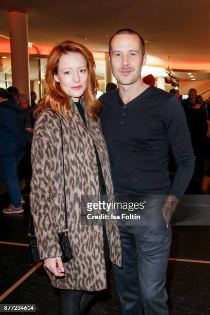 German actress Lavinia Wilson and her husband German actor Barnaby Metschurat attend the premiere of 'Der Mann aus dem Eis' at Zoo Palast on November...