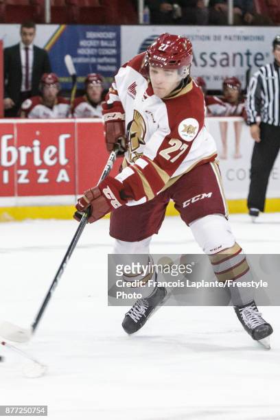 Ethan Crossman of the Acadie-Bathurst Titan skates against the Gatineau Olympiques on October 18, 2017 at Robert Guertin Arena in Gatineau, Quebec,...