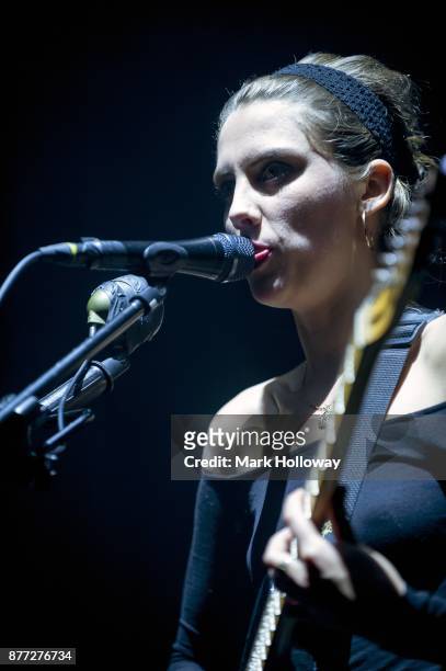 Ellie Rowsell of Wolf Alice performs at O2 Guildhall on November 21, 2017 in Southampton, England.