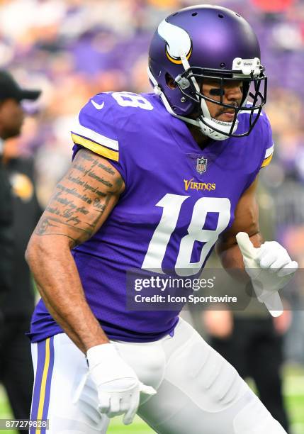 Minnesota Vikings wide receiver Michael Floyd warms up before a NFL game between the Minnesota Vikings and Los Angeles Rams on November 19, 2017 at...