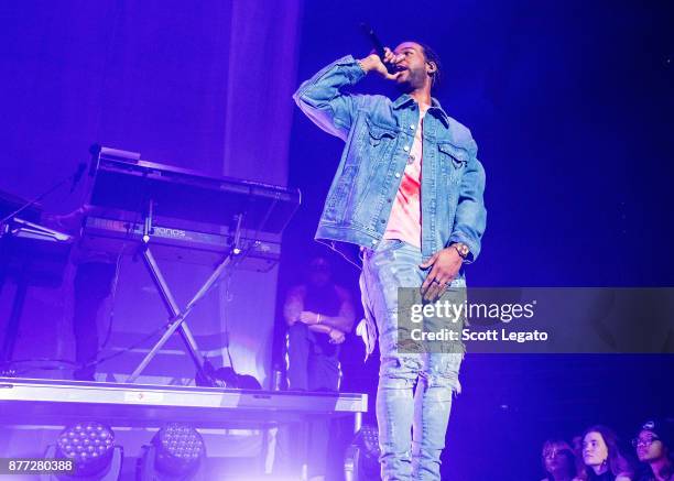 PartyNextDoor performs in support of the Hopeless Fountain Kingdom Tour at Little Caesars Arena on November 21, 2017 in Detroit, Michigan.