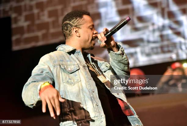 Artist Rj 237 Rj (Rapper) Stock Photos, High-Res Pictures, and Images - Getty Images