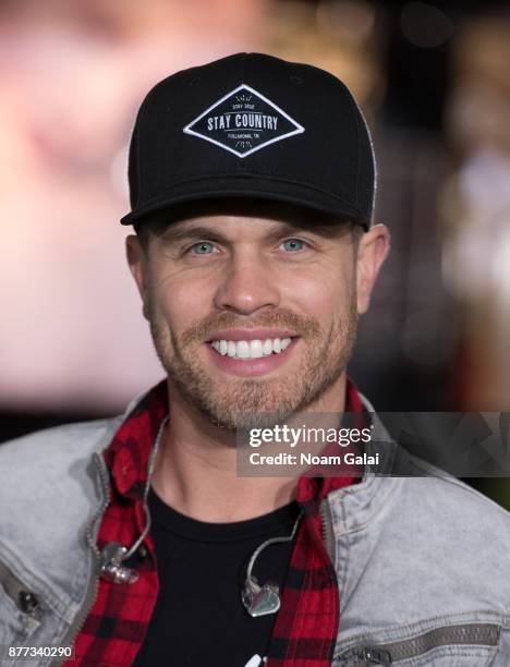 Dustin Lynch attends the rehearsals for the 91st Annual Macy's Thanksgiving Day Parade on November 21, 2017 in New York City.