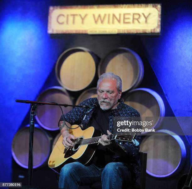 Guitarist Jorma Kaukonen of Hot Tuna performs at City Winery on November 21, 2017 in New York City.