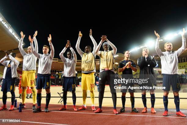 Leipzig players salute theirs fans during the UEFA Champions League match between As Monaco and RB Leipzig at Stade Louis II on November 21, 2017 in...