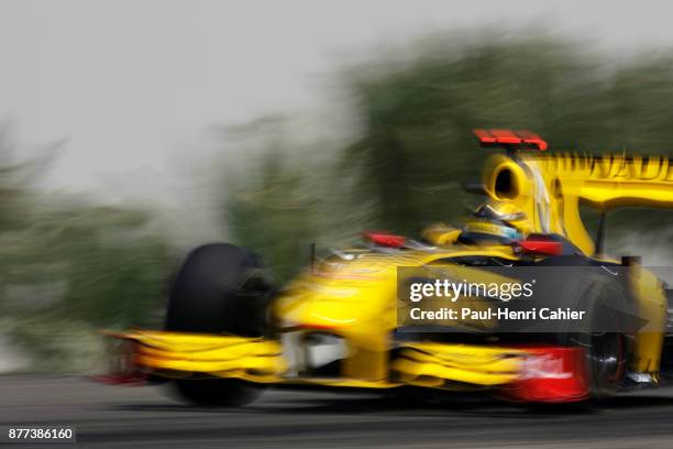 Robert Kubica, Renault R30, Grand Prix of Bahrain, Bahrain International Circuit, 14 March 2010.