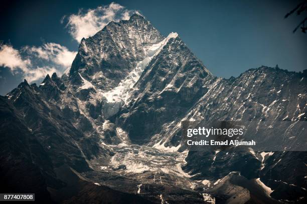 kangtega mountain, everest region, nepal - april 29, 2016 - kangtega stock pictures, royalty-free photos & images