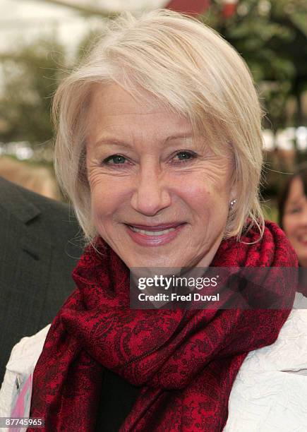 Helen Mirren visits the Chelsea Flower Show at Royal Hospital Chelsea on May 18, 2009 in London, England.