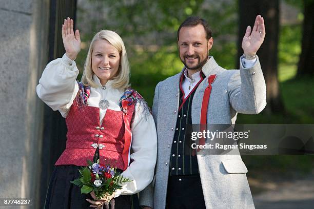 Princess Mette-Marit and Prince Haakon Magnus celebrate Norway's national day at The Royal Palace on May 17, 2009 in Oslo, Norway.