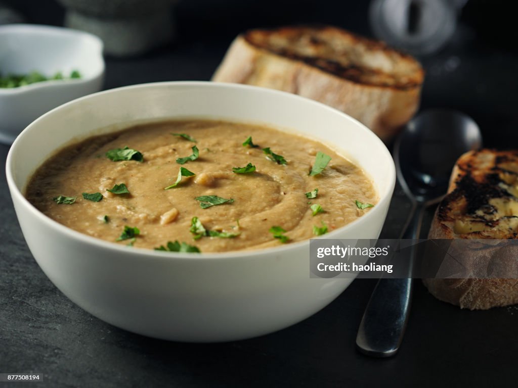 Spicy chickpea lentils soup