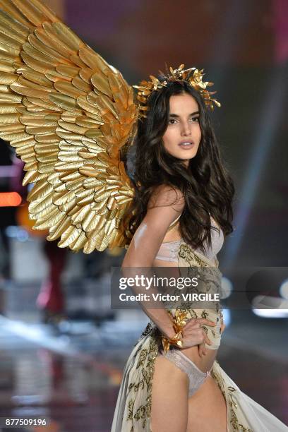 Blanca Padilla walks the runway at the 2017 Victoria's Secret Fashion Show In Shanghai - Show at Mercedes-Benz Arena on November 20, 2017 in...