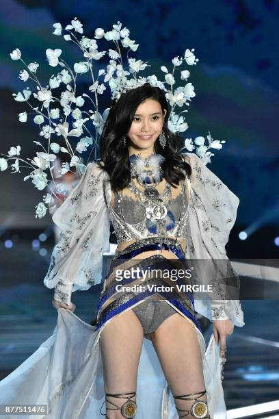 Ming Xi walks the runway at the 2017 Victoria's Secret Fashion Show In Shanghai - Show at Mercedes-Benz Arena on November 20, 2017 in Shanghai, China.