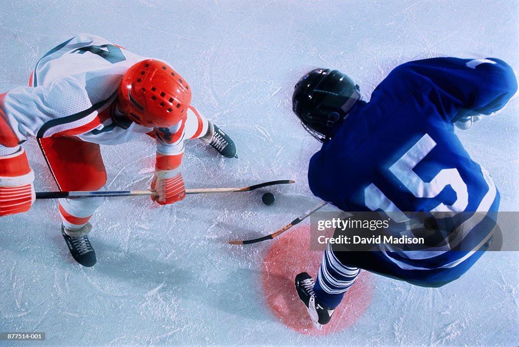 Ice hockey, players in face-off
