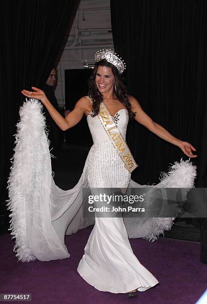 Winner Greidys Gil poses at the Grand Finale of Univision?s popular reality competition Nuestra Belleza Latina at Greenwich Studios on May 17, 2009...