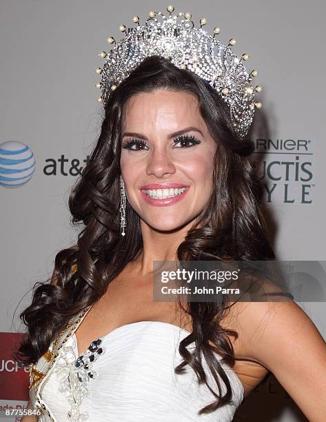 Winner Greidys Gil poses at the Grand Finale of Univision?s popular reality competition Nuestra Belleza Latina at Greenwich Studios on May 17, 2009...