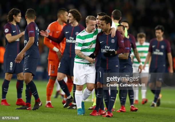 Leigh Griffiths of Celtic congratulates Neymar of PSG after the UEFA Champions League group B match between Paris Saint-Germain and Celtic FC at Parc...