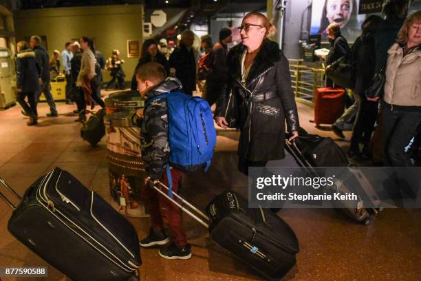 Crowds of people pass through Grand Central Station ahead of the Thanksgiving holiday on November 22, 2017 in New York, New York.