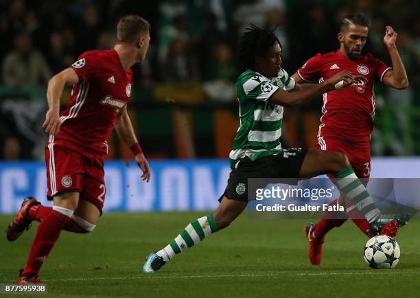 Sporting CP forward Gelson Martins from Portugal with Olympiakos Piraeus midfielder Mehdi Carcela Gonzalez from Marrocos in action during the UEFA...