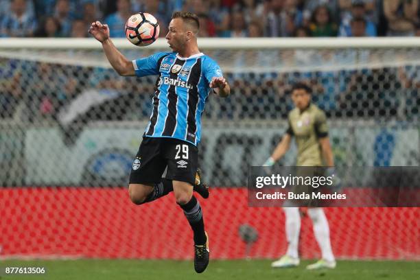 Arthur of Gremio controls for the ball during a first leg match between Gremio and Lanus as part of Copa Bridgestone Libertadores 2017 Final at Arena...