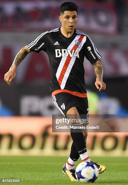 Enzo Perez of River Plate drives the ball during a match between River and Union as part of Superliga 2017/18 at Monumental Stadium on November 22,...