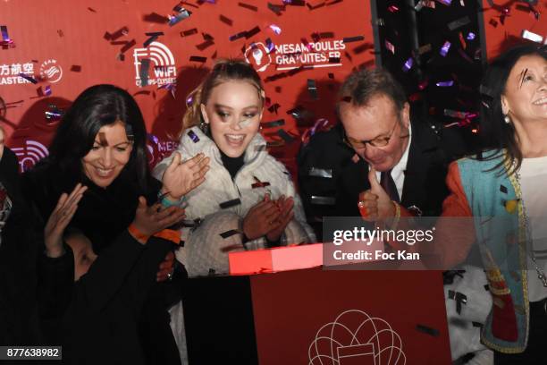 Guest, Paris Mayor Anne Hidalgo, Lily Rose Depp, kids from 'Les Petits Princes' Children care association, Jean Noel Reinhardt President of Champs...