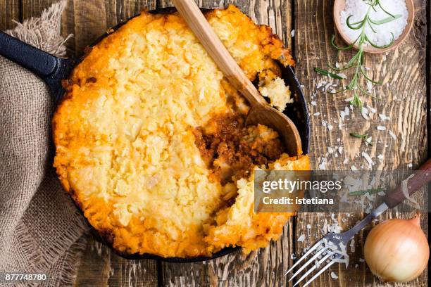traditional british dishes. shepherd's pie - grated pie stock pictures, royalty-free photos & images