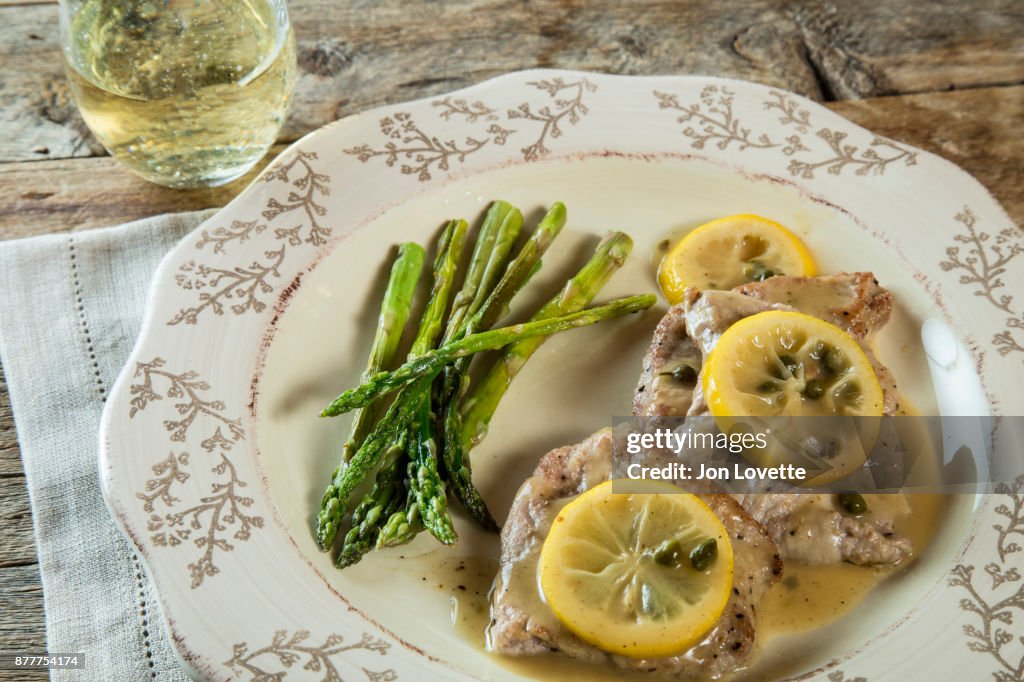 Veal Piccata with Lemon and Asparagus