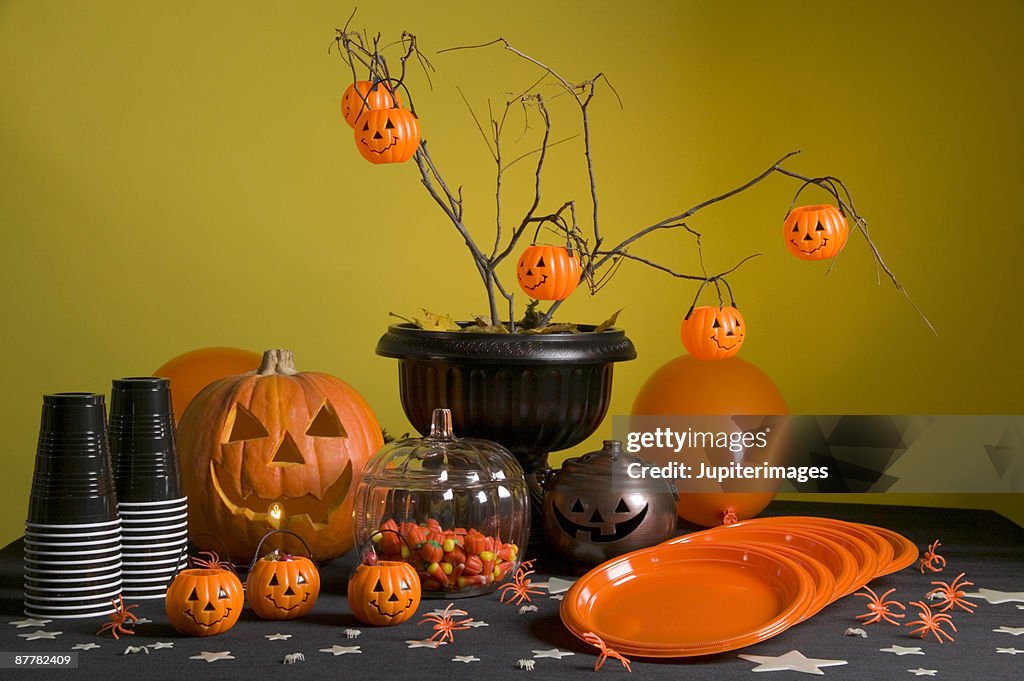 Halloween party table