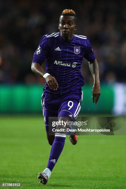 Henry Onyekuru of Anderlecht in action during the UEFA Champions League group B match between RSC Anderlecht and Bayern Muenchen at Constant Vanden...