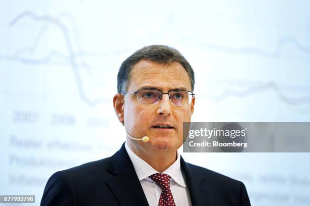 Thomas Jordan, president of the Swiss National Bank , delivers a speech at the University of Basel in Basel, Switzerland, on Thursday, Nov. 23, 2017....