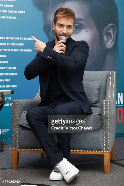 Spanish singer Pablo Alboran attends a press conference to promote his new tour "Prometo" at St. Regis Hotel on November 23, 2017 in Mexico City,...