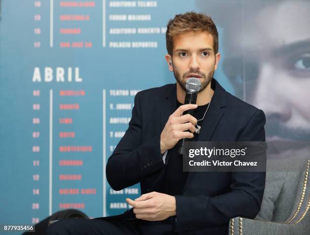 Spanish singer Pablo Alboran attends a press conference to promote his new tour "Prometo" at St. Regis Hotel on November 23, 2017 in Mexico City,...