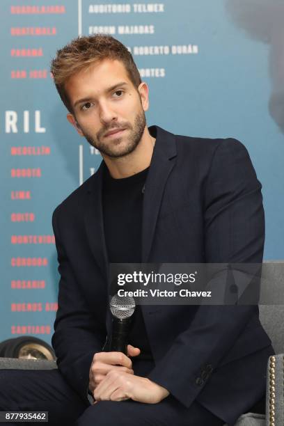 Spanish singer Pablo Alboran attends a press conference to promote his new tour "Prometo" at St. Regis Hotel on November 23, 2017 in Mexico City,...