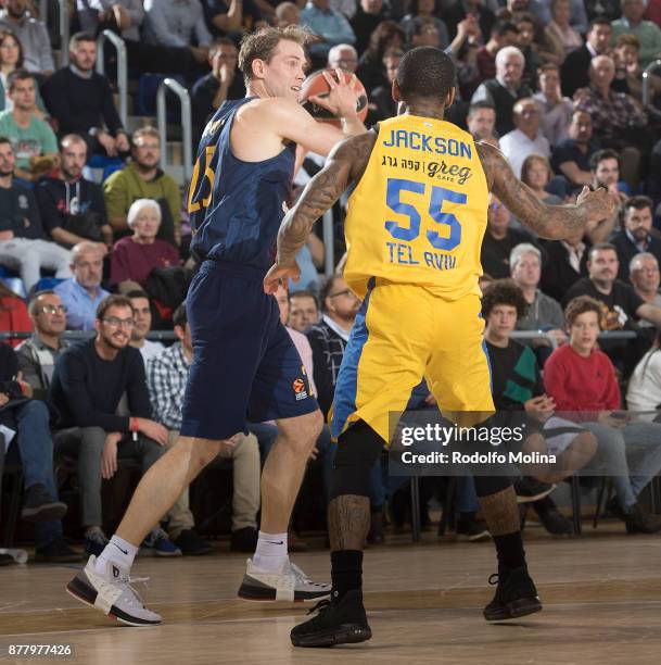 Petteri Koponen, #25 of FC Barcelona Lassa in action during the 2017/2018 Turkish Airlines EuroLeague Regular Season Round 9 game between FC...