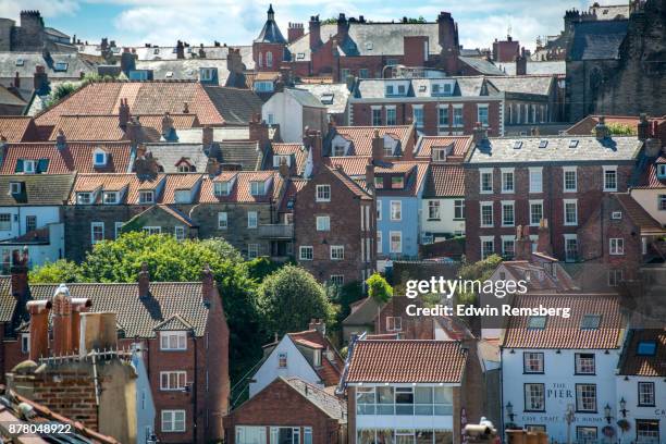 whitby - row house imagens e fotografias de stock