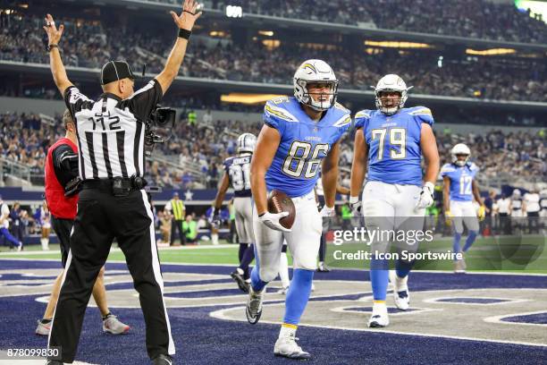 Los Angeles Chargers tight end Hunter Henry catches a touchdown pass during the football game between the Los Angeles Chargers and Dallas Cowboys on...