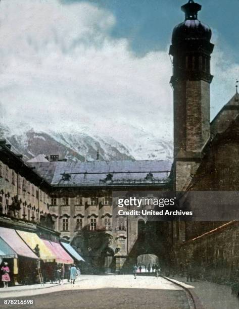 Hofburg castle and Rennweg lane at Innsbruck, Tyrol, 1920s.