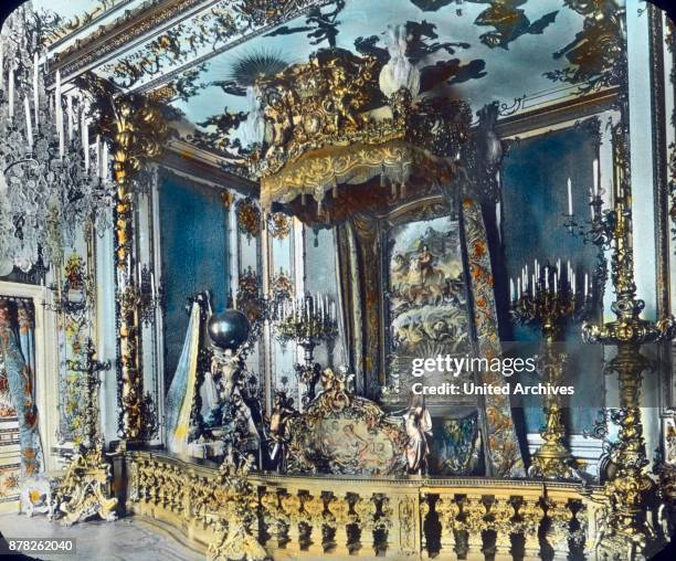 558 Herrenchiemsee Castle Stock Photos, High-Res Pictures, and Images ...