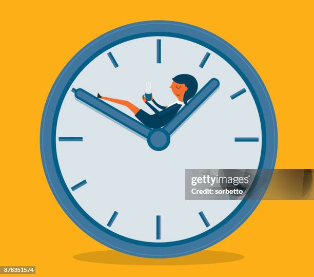 stockillustraties, clipart, cartoons en iconen met zakenvrouw koffie tijd - koffiepauze