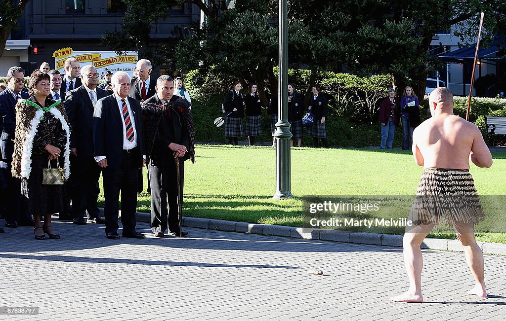 Prime Minister Of Tonga Welcomed To New Zealand