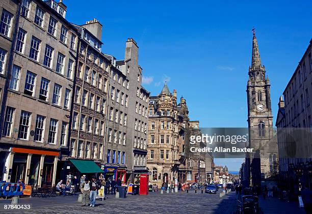 shopping street  - edinburgh scotland stock pictures, royalty-free photos & images