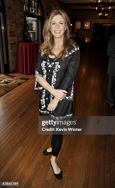 Actress Rita Wilson arrives at Shakespeare Festival/LA's Simply Shakespeare 2009 "The Comedy of Errors" at The Geffen Playhouse on May 18, 2009 in...