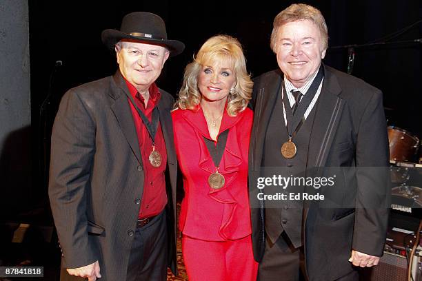 Charlie McCoy, Barbara Mandrell and Roy Clark attend the 2009 Country Music Hall of Fame Medallion Ceremony on May 17, 2009 in Nashville, Tennessee.