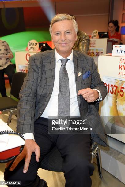 Wolfgang Bosbach attends the RTL Telethon 2017 on November 24, 2017 in Huerth, Germany.